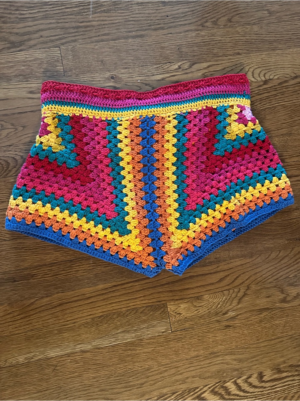 NWT FARM Rio Striped Scarf Crochet Shorts multi color  size small - Picture 8 of 15